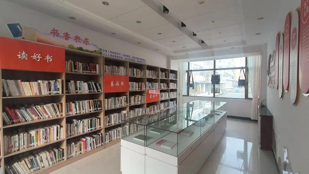 东岗西路街道农民巷东社区“党建+文明实践”实现融合共享平台(图1)